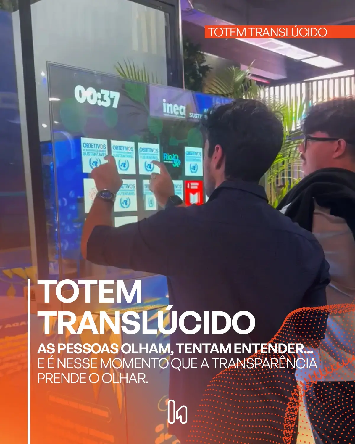 Totem Translúcido: A Chave para Experiências Inesquecíveis em Eventos