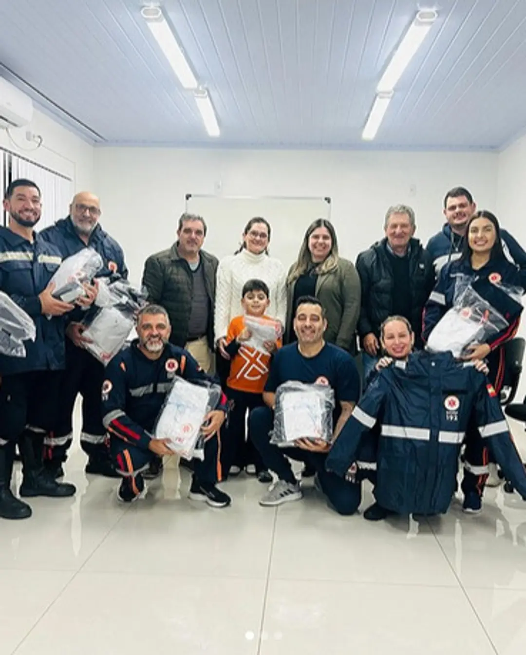 SAMU de Santa Rosa do Sul Recebe Novos Uniformes para Aprimorar Atendimento