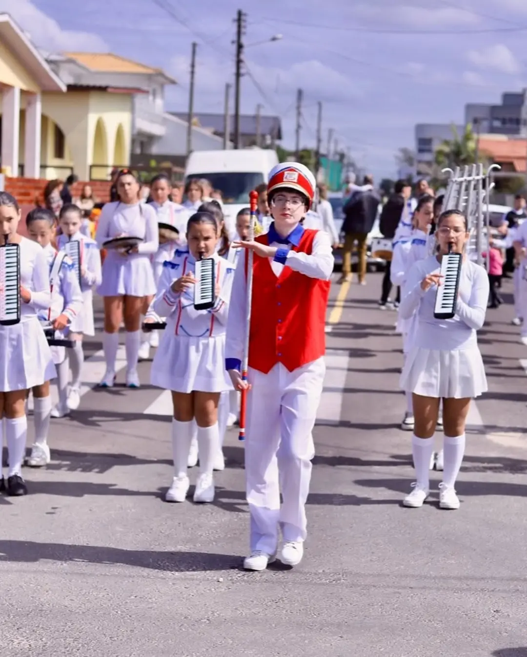 Balneário Gaivota Celebra Independência do Brasil com Desfile Cívico Marcante