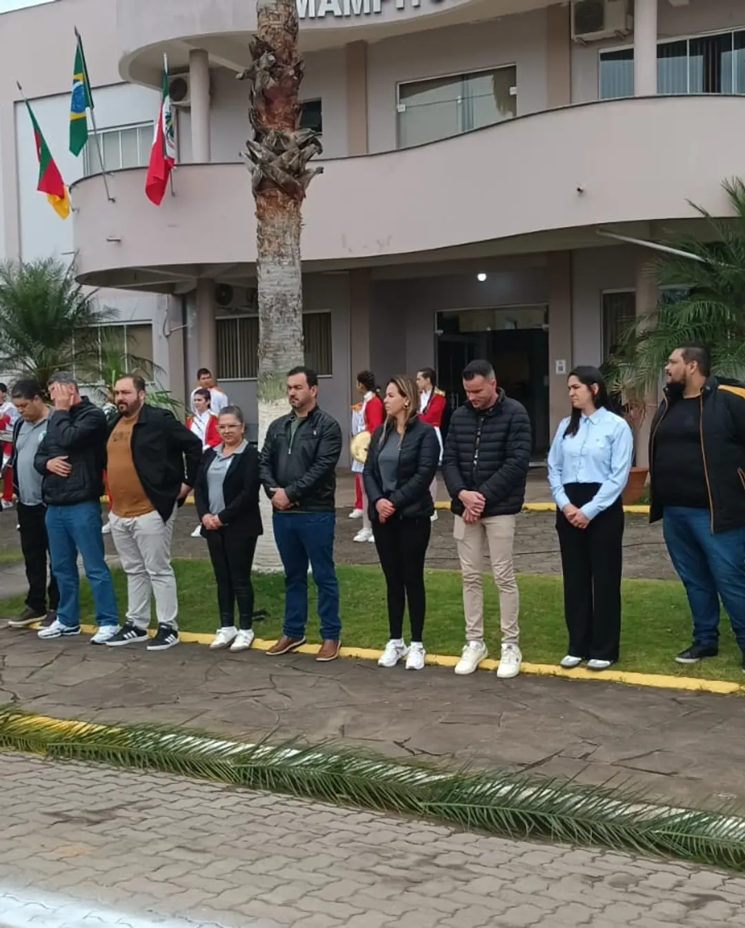 Mampituba Celebra 30 Anos com Desfile Cívico e Participação da Terceira Idade