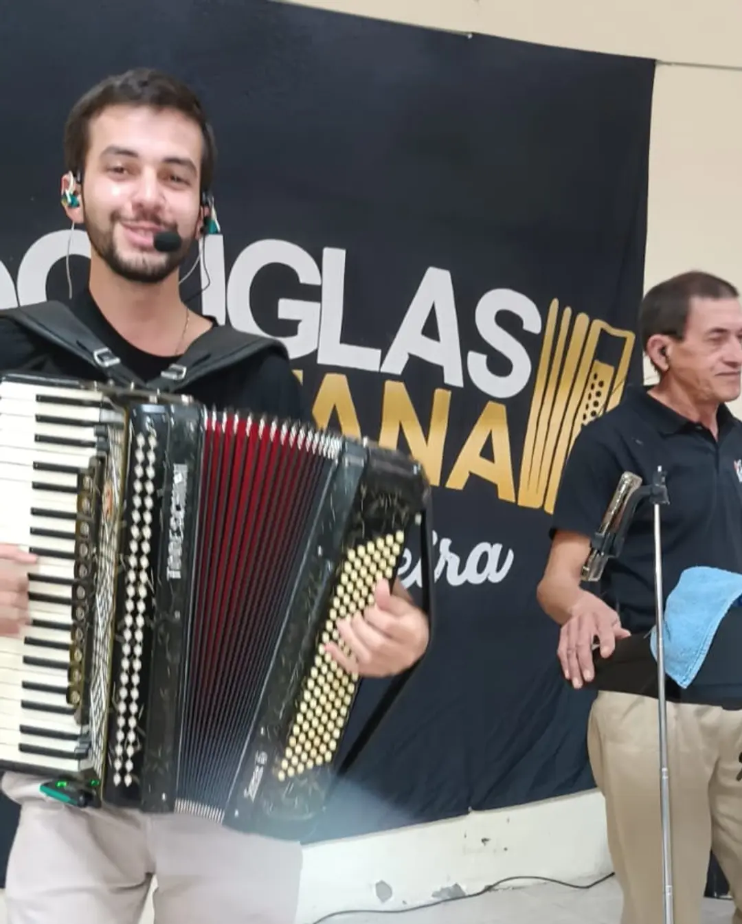 Baile da Primavera reúne grupos da Terceira Idade em Mampituba