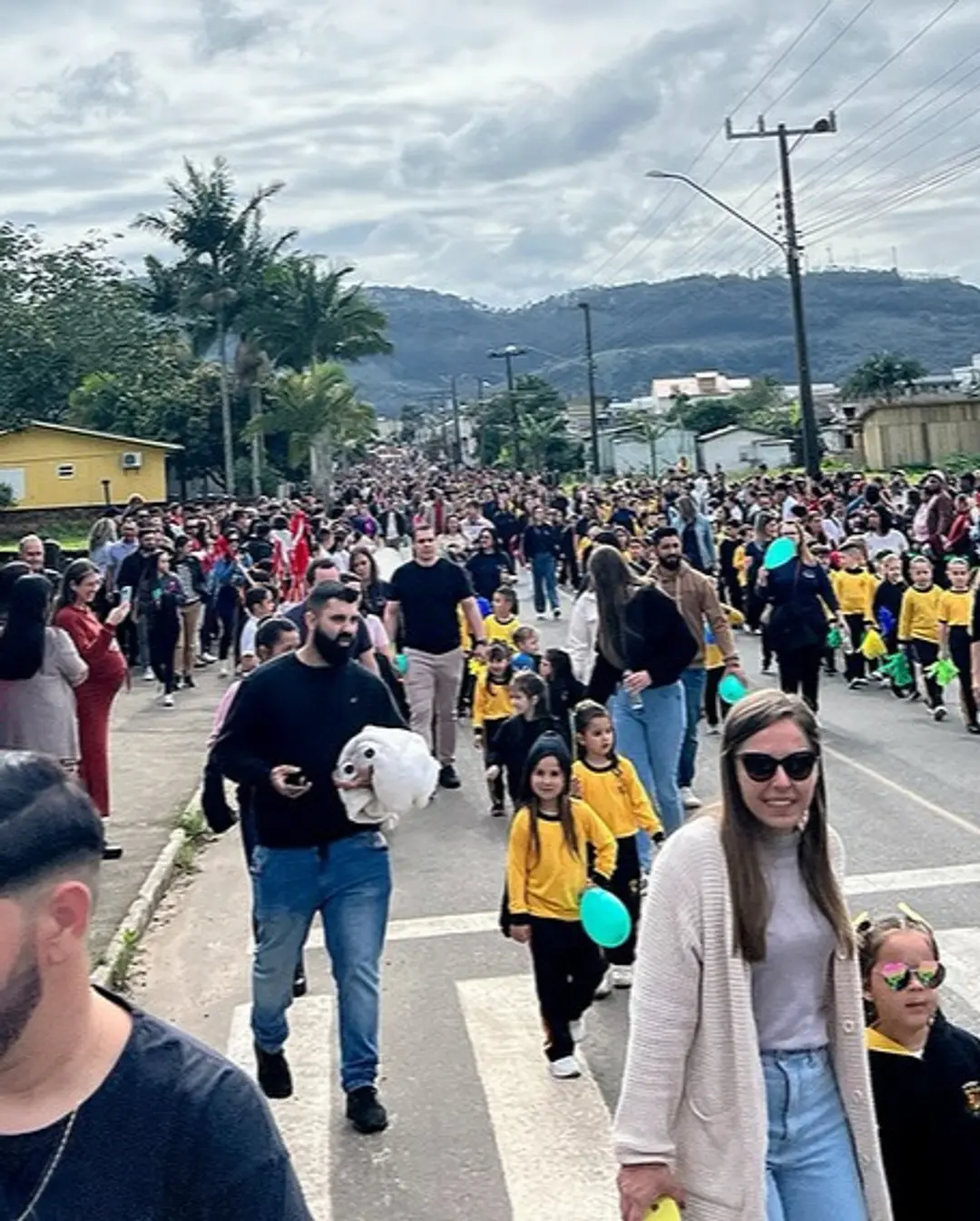 Santa Rosa do Sul Celebra a Independência com Desfile Cívico e Presença de Mais de 2 Mil Pessoas
