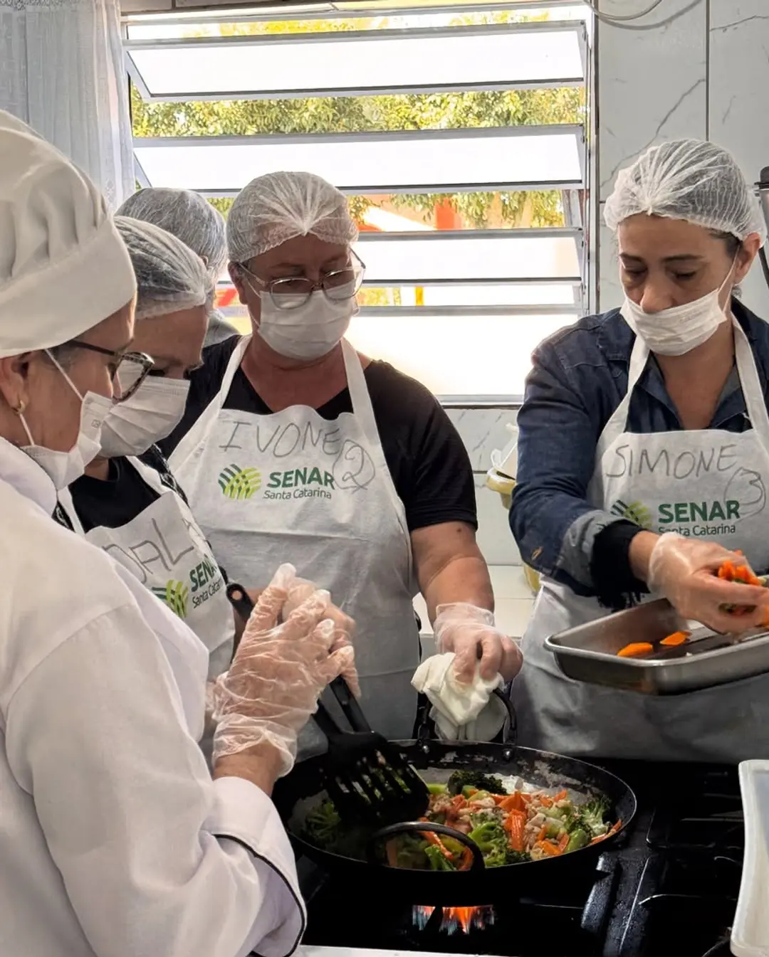 Balneário Gaivota Impulsiona Gastronomia Local com Curso de Culinária de Frutos do Mar