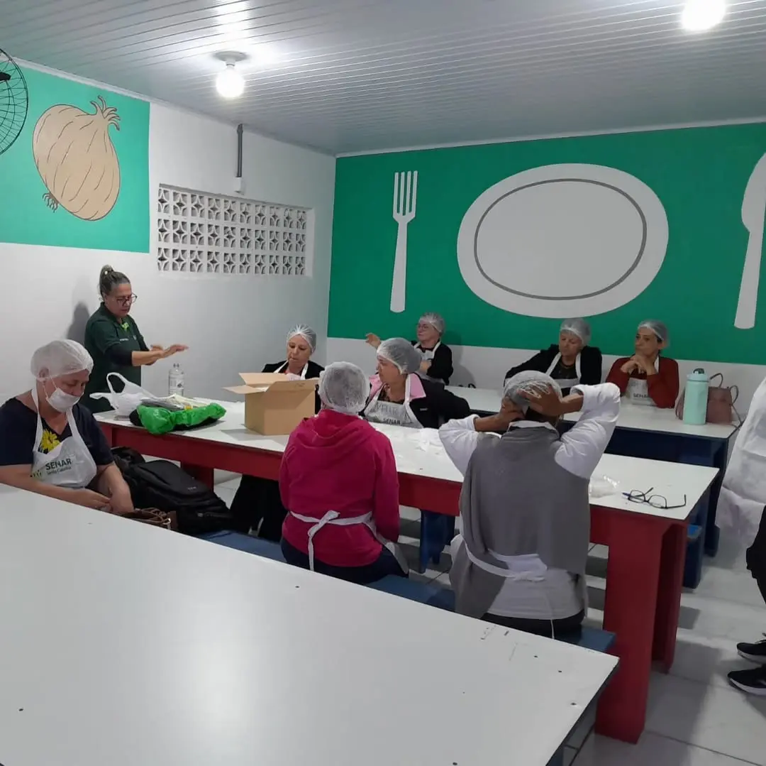 Balneário Gaivota Impulsiona Gastronomia Local com Curso de Culinária de Frutos do Mar