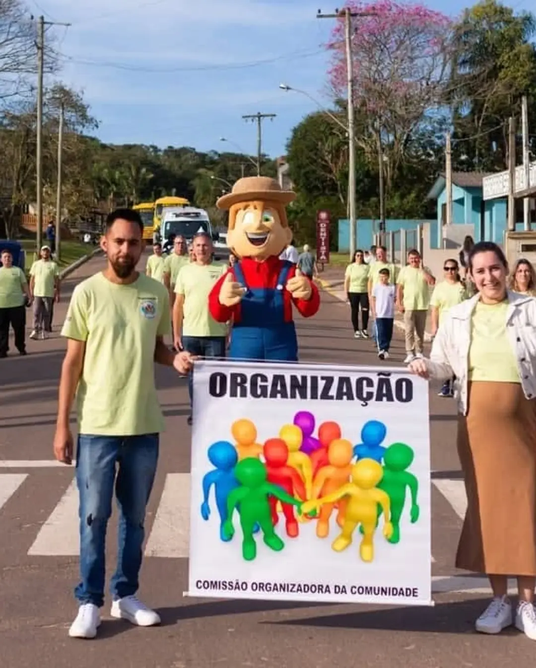 Dom Pedro de Alcântara Resgata Tradição com Desfile Cívico Memorável em 2025