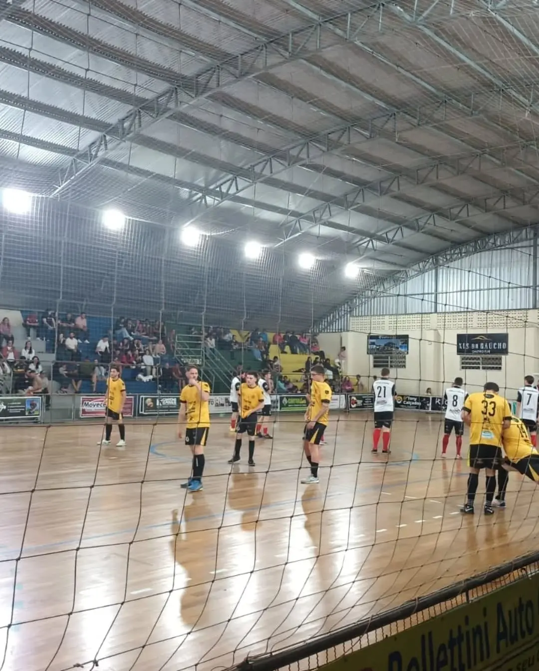 Praia Grande (SC) sedia Campeonato de Futsal com grande público e apoio do JC Redação