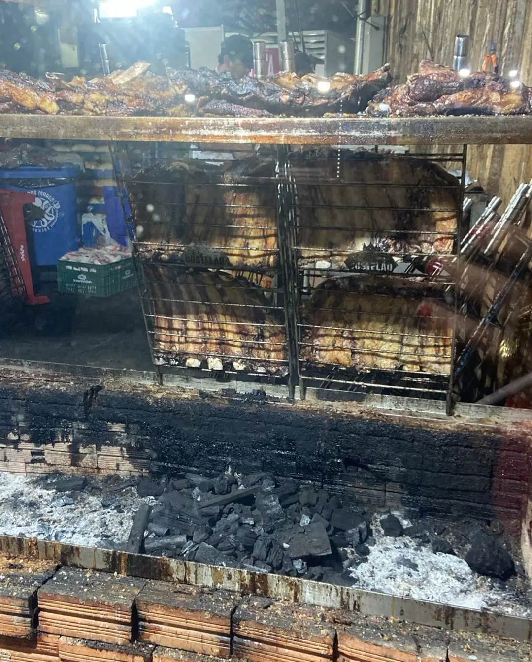 Semana Farroupilha em Porto Alegre Celebra Tradição Gaúcha com Churrasco e Dança