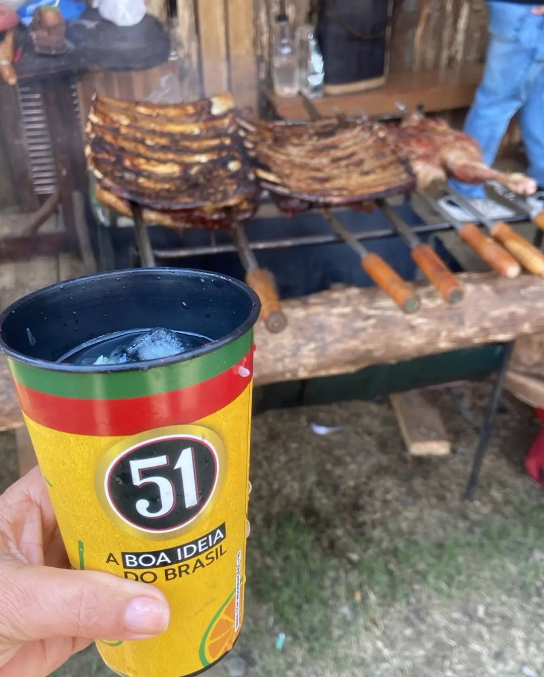 Semana Farroupilha em Porto Alegre Celebra Tradição Gaúcha com Churrasco e Dança