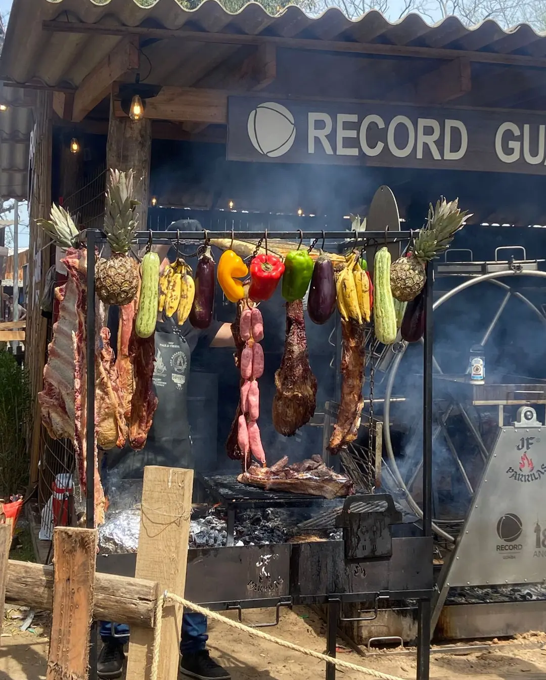 Semana Farroupilha em Porto Alegre Celebra Tradição Gaúcha com Churrasco e Dança