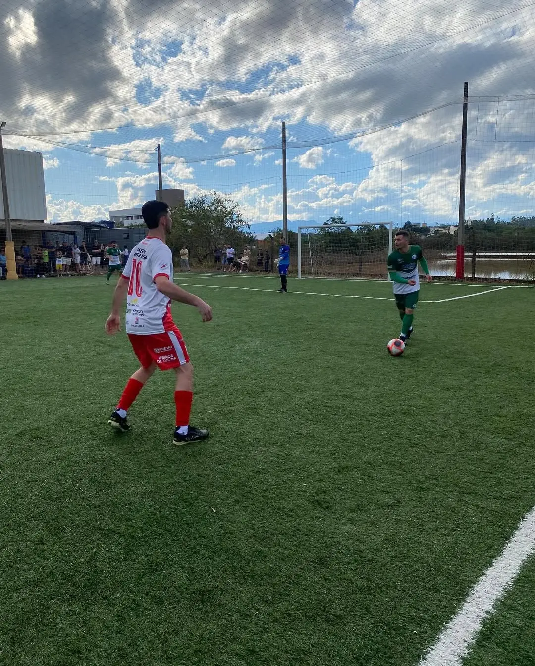 Novo Paraíso Conquista o Campeonato Municipal de Society de Meleiro em Final Emocionante