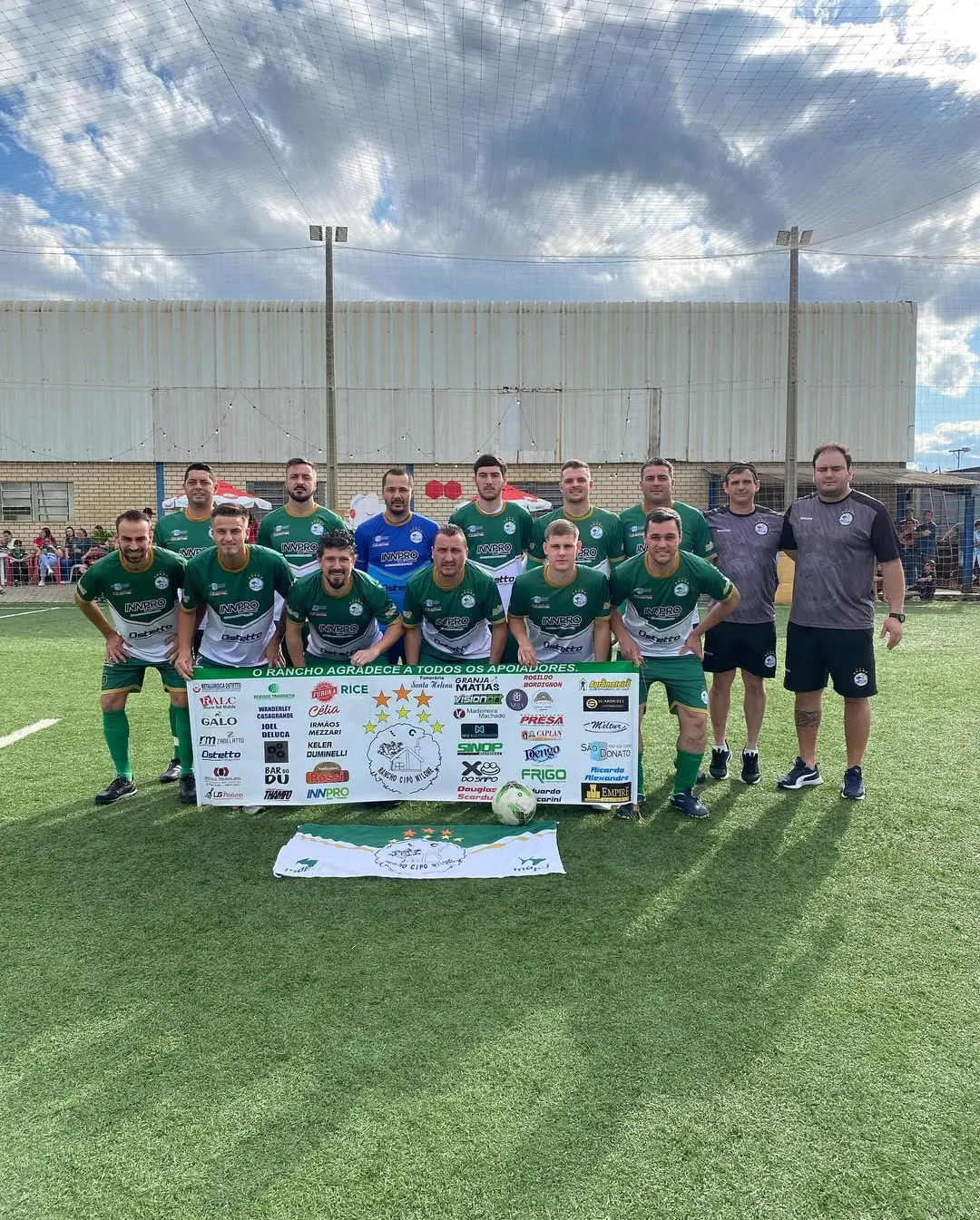 Novo Paraíso Conquista o Campeonato Municipal de Society de Meleiro em Final Emocionante