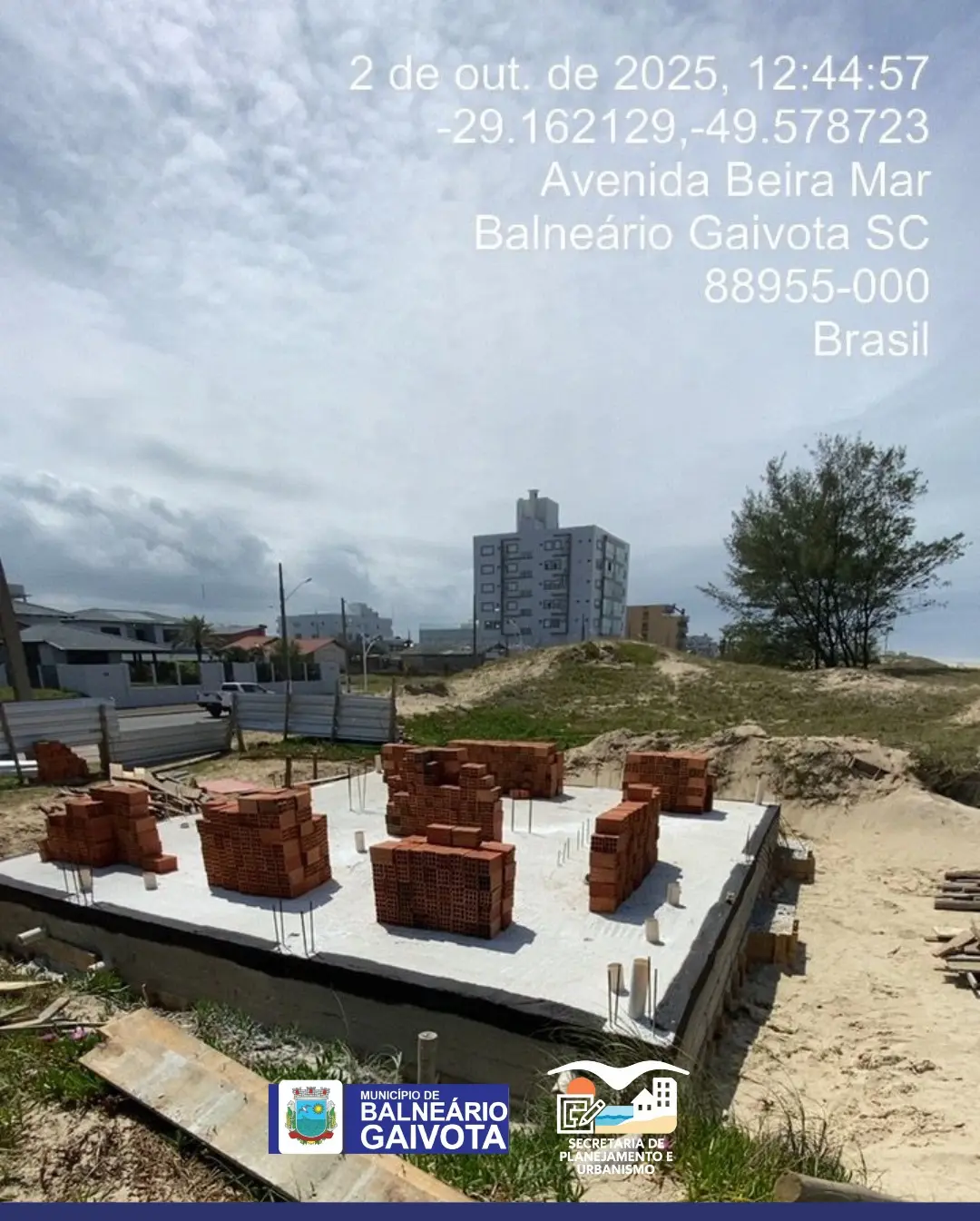 Balneário Gaivota Fiscaliza Concretagem da Fundação do Novo Posto de Guarda-Vidas