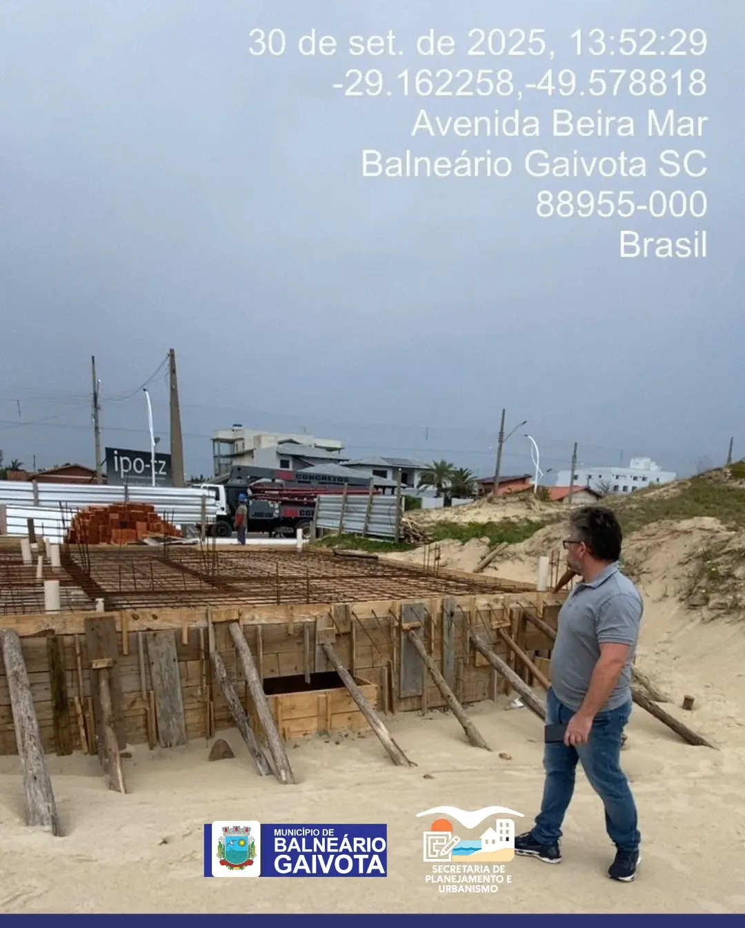 Balneário Gaivota Fiscaliza Concretagem da Fundação do Novo Posto de Guarda-Vidas