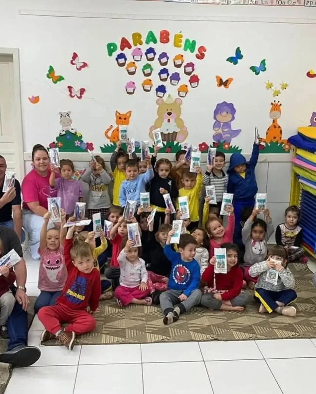 Ermo Promove Campanha de Saúde Bucal Infantil para um Sorriso Saudável