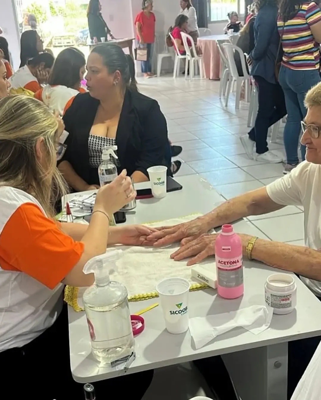 Outubro Rosa: Jacinto Machado Promove Ação de Autocuidado para Mulheres