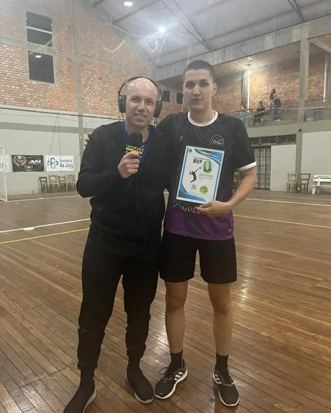 Voleibol em Três Cachoeiras: Semifinais Agitam a Cidade e Definem Primeiros Finalistas