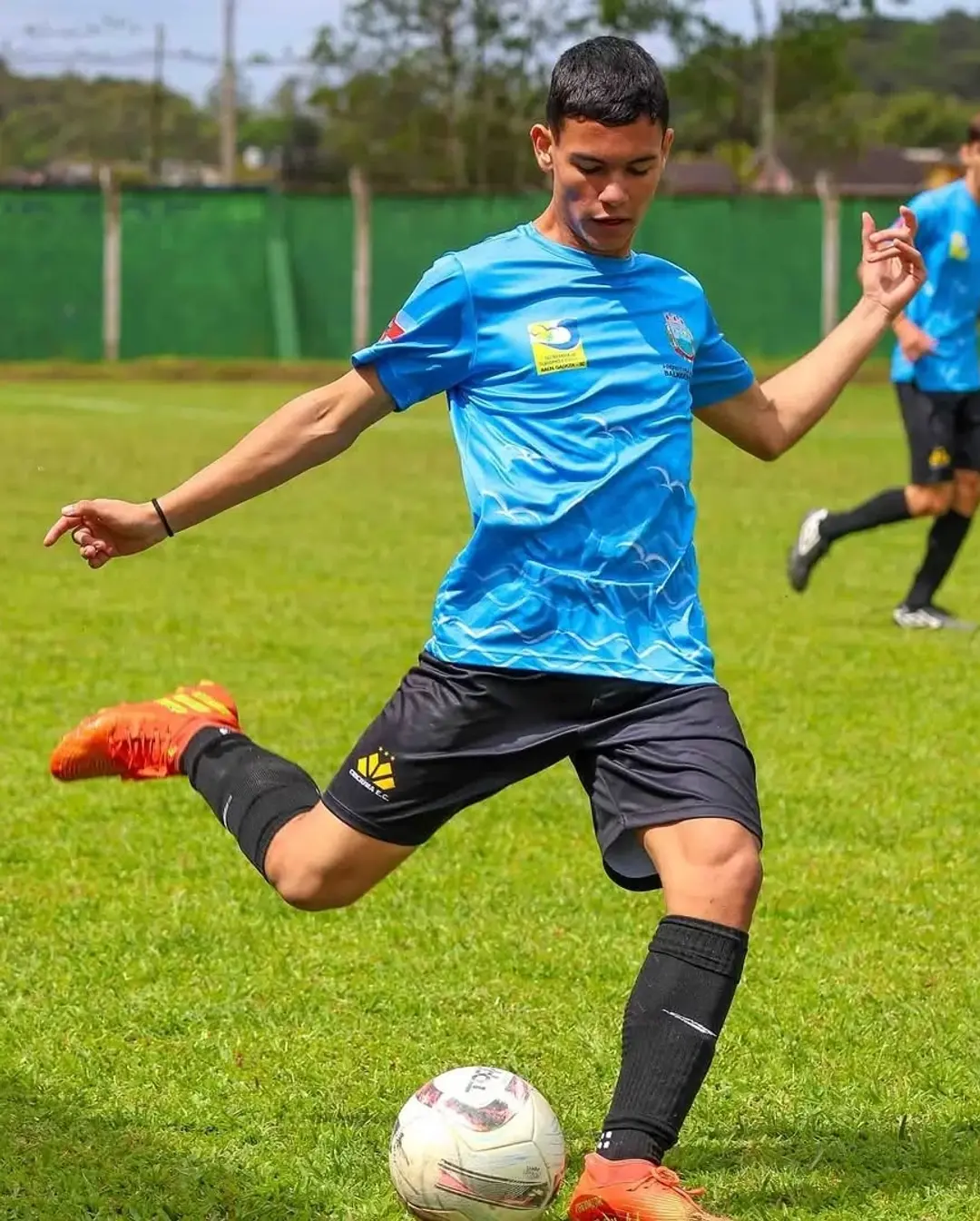 Balneário Gaivota Sub-15 Garante Vaga na Final da Copa Amesc 2025!