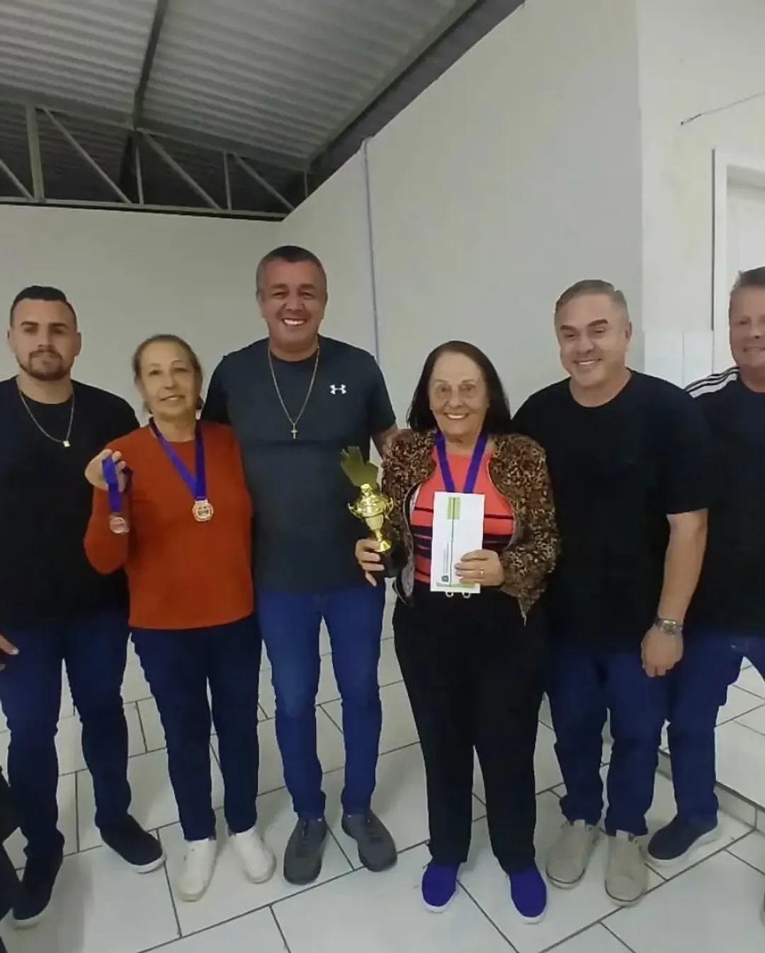 Ermo Coroa Campeões do Campeonato Municipal de Canastra 2025