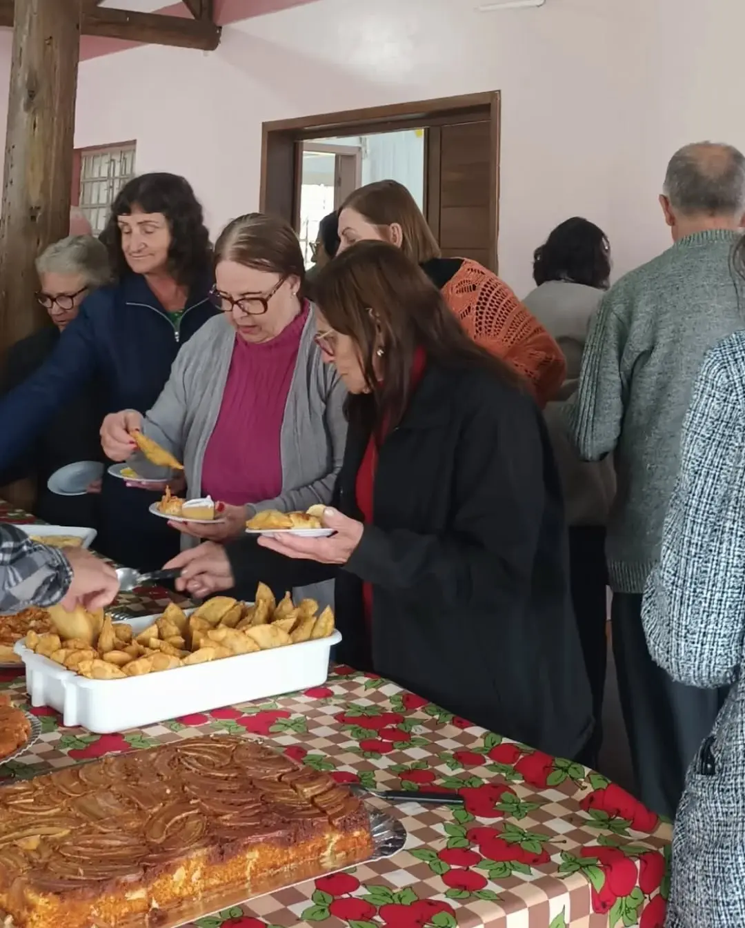 Idosos de Mampituba celebram a vida com campeonato de bocha e tarde de jogos