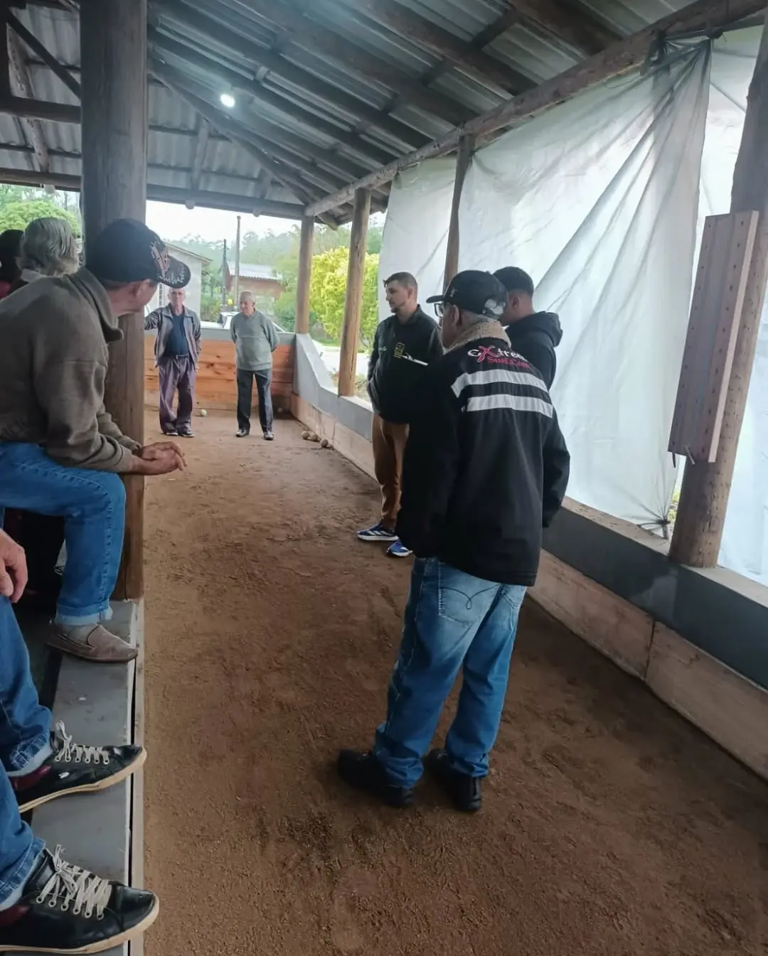 Idosos de Mampituba celebram a vida com campeonato de bocha e tarde de jogos
