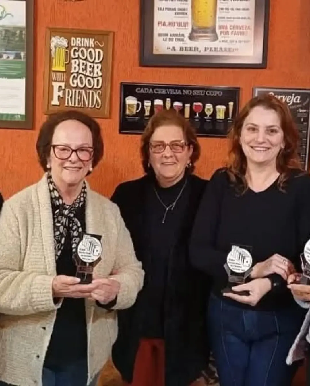 Copa Outubro Rosa de Canastra Feminina Agita Timbé do Sul com Muita Estratégia e Amizade