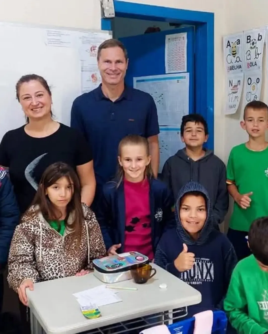 Dom Pedro de Alcântara promove conscientização sobre coleta seletiva em escola