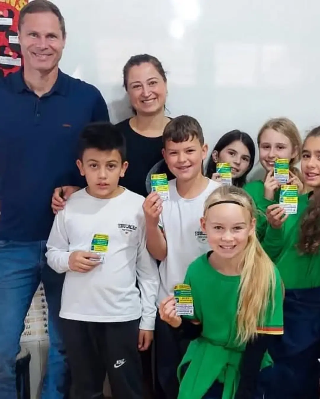 Dom Pedro de Alcântara promove conscientização sobre coleta seletiva em escola