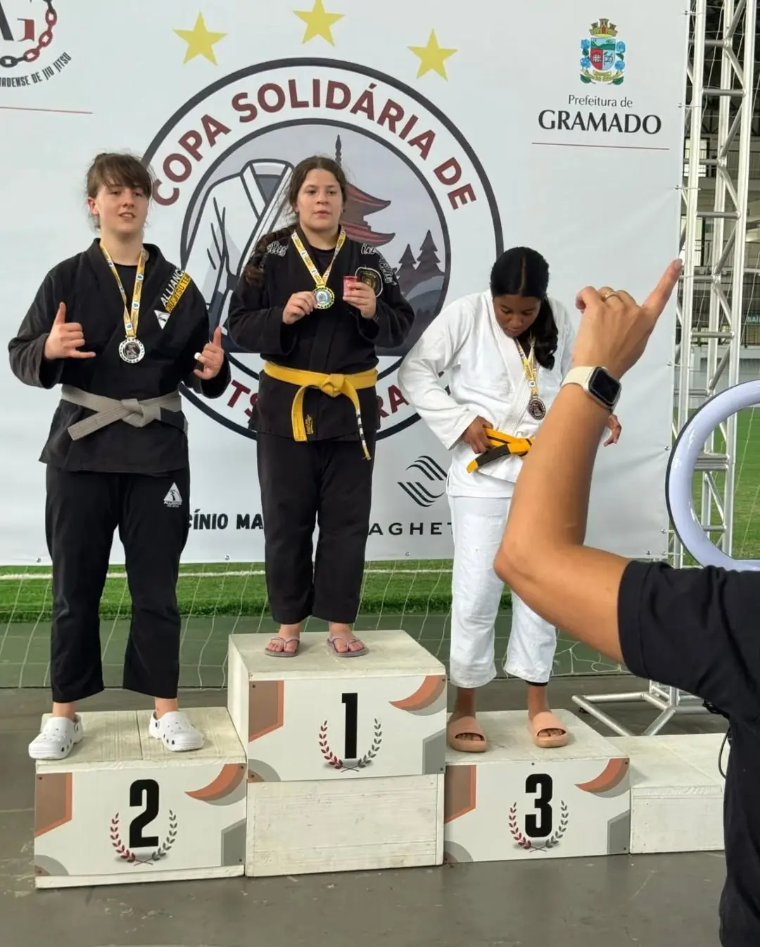Jovem Talento do Jiu-Jitsu de Gramado Busca Patrocínio Após Conquistar Ouro na Copa Solidária