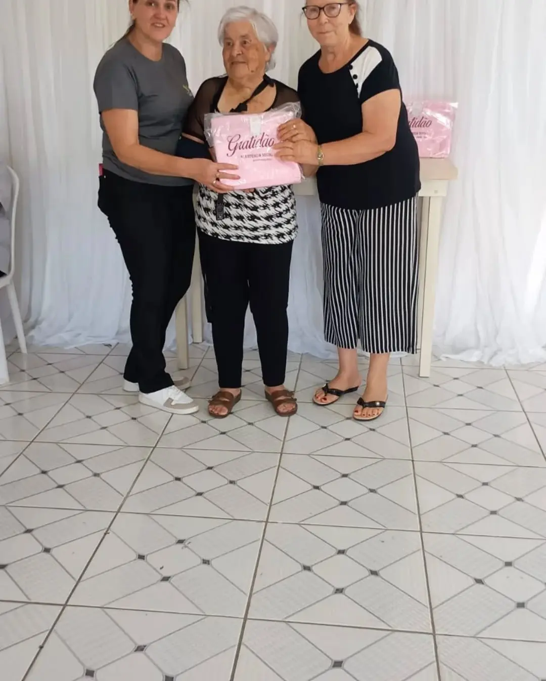 Tarde Festiva Homenageia Aniversariantes da Terceira Idade em Mampituba