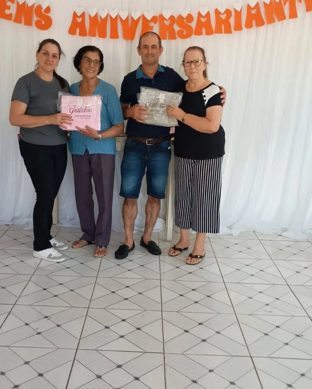 Tarde Festiva Homenageia Aniversariantes da Terceira Idade em Mampituba