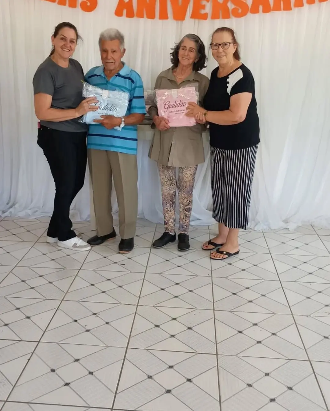 Tarde Festiva Homenageia Aniversariantes da Terceira Idade em Mampituba