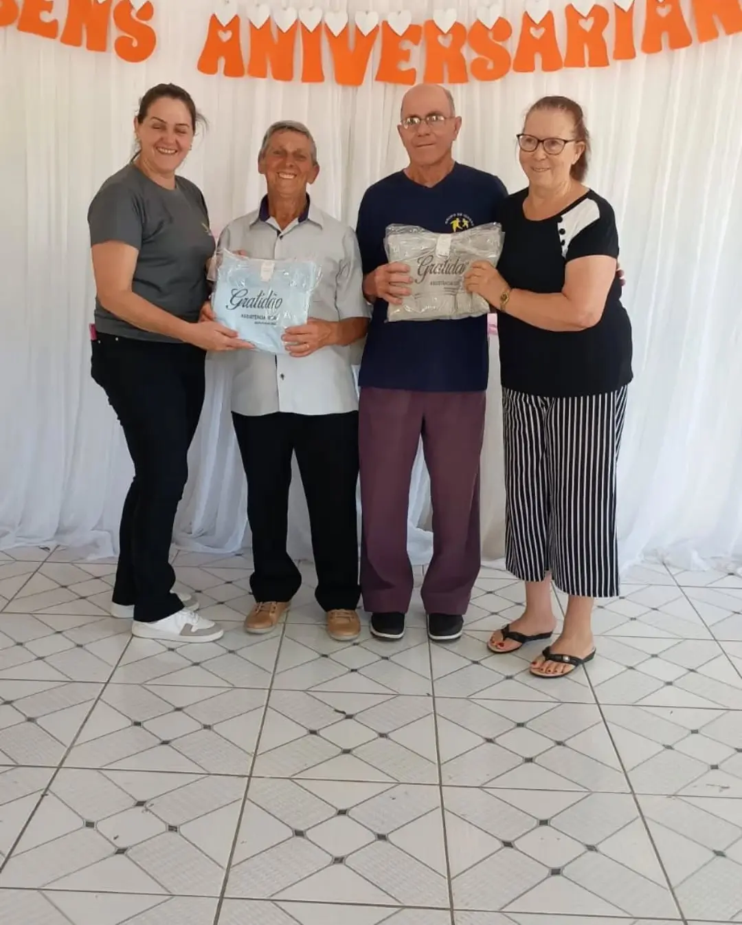 Tarde Festiva Homenageia Aniversariantes da Terceira Idade em Mampituba