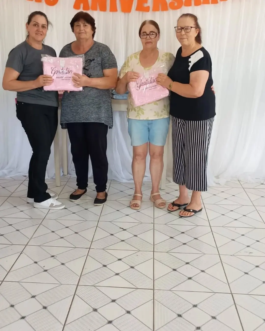 Tarde Festiva Homenageia Aniversariantes da Terceira Idade em Mampituba