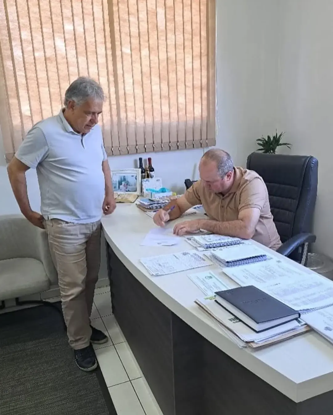 Mampituba Avança com Pavimentação Asfáltica no Rio de Dentro: Um Passo Rumo ao Desenvolvimento