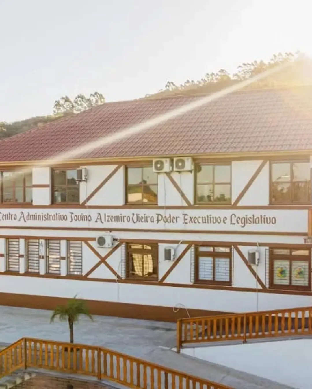 Dom Pedro de Alcântara se Destaca na Digitalização dos Serviços Públicos no Litoral Norte