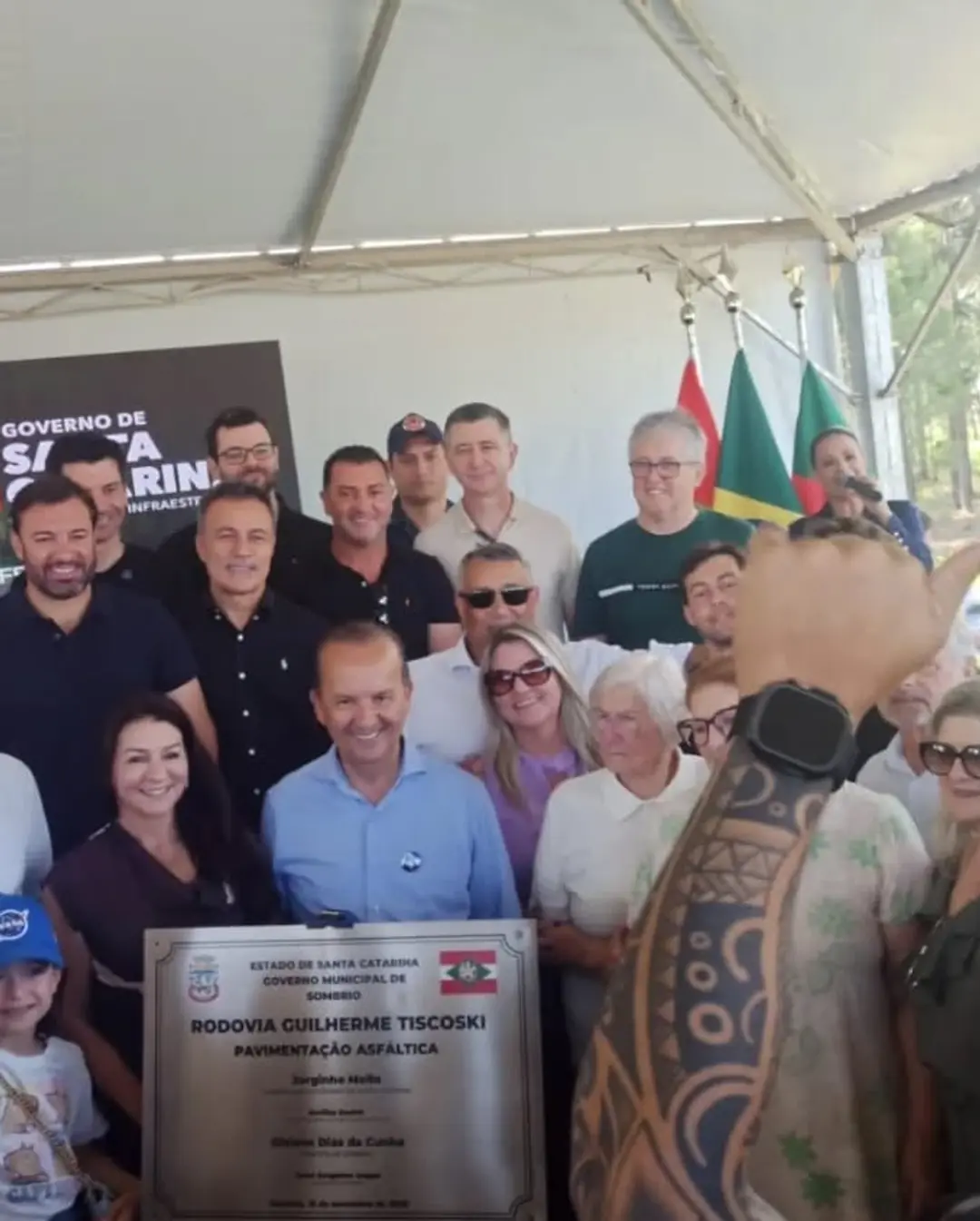 Sombrio Celebra Inauguração da Rodovia Municipal Guilherme Tiskoski com Presença de Autoridades