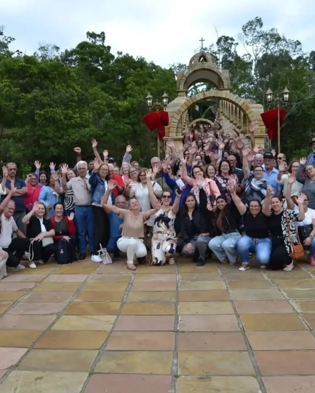 Grupo Saberes e Afetos Encerra Atividades de 2025 com Passeio Memorável em Timbé do Sul