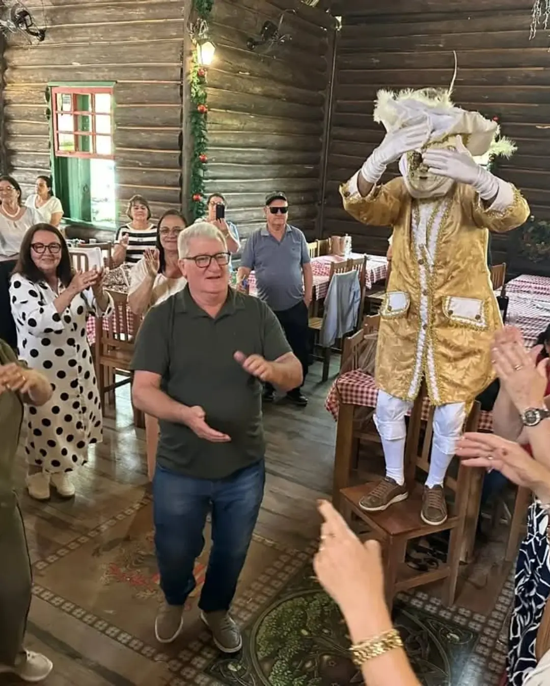 Grupo Saberes e Afetos Encerra Atividades de 2025 com Passeio Memorável em Timbé do Sul