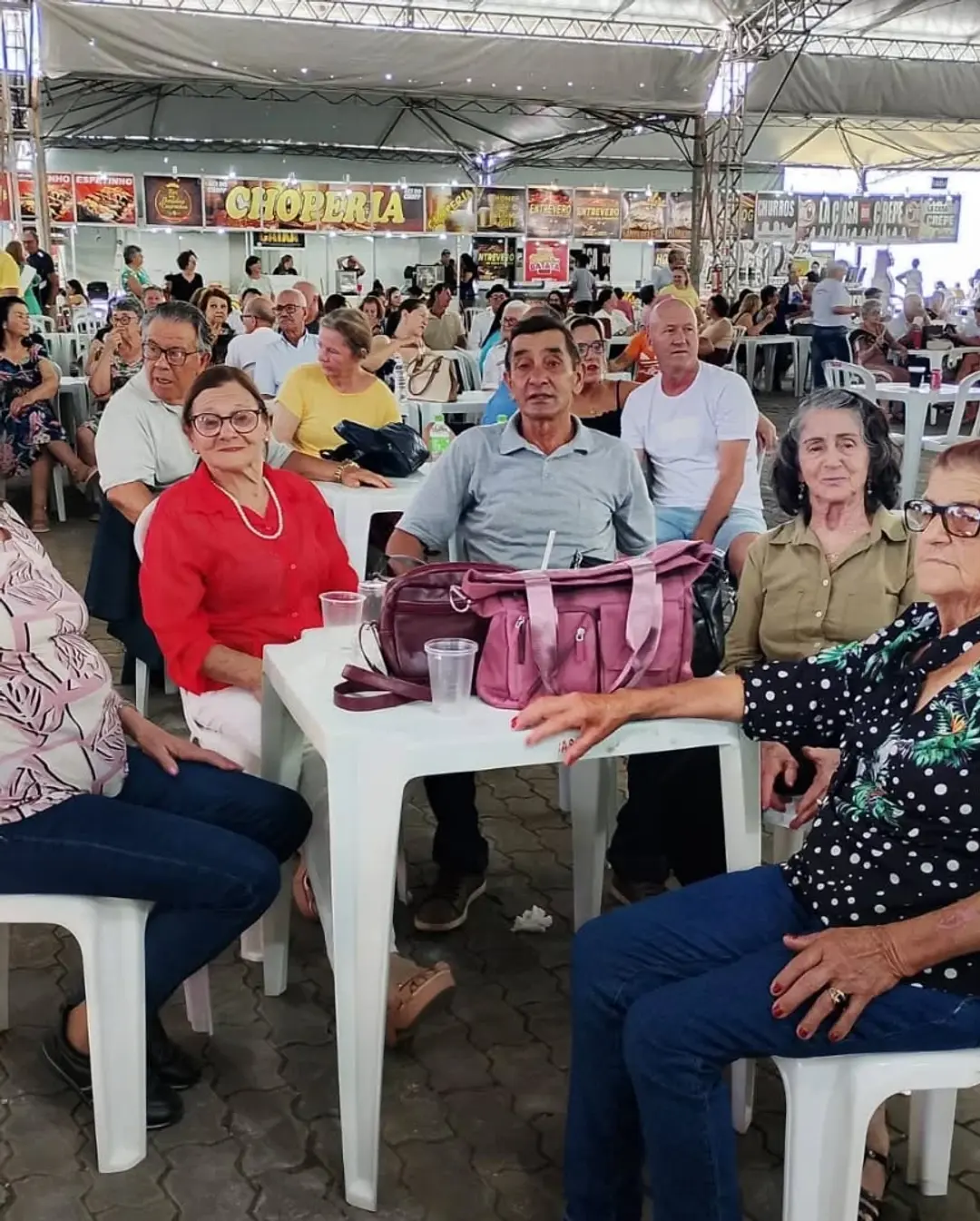 Grupo da Terceira Idade de Mampituba Desfruta de Tarde Agradável na Polvilhana