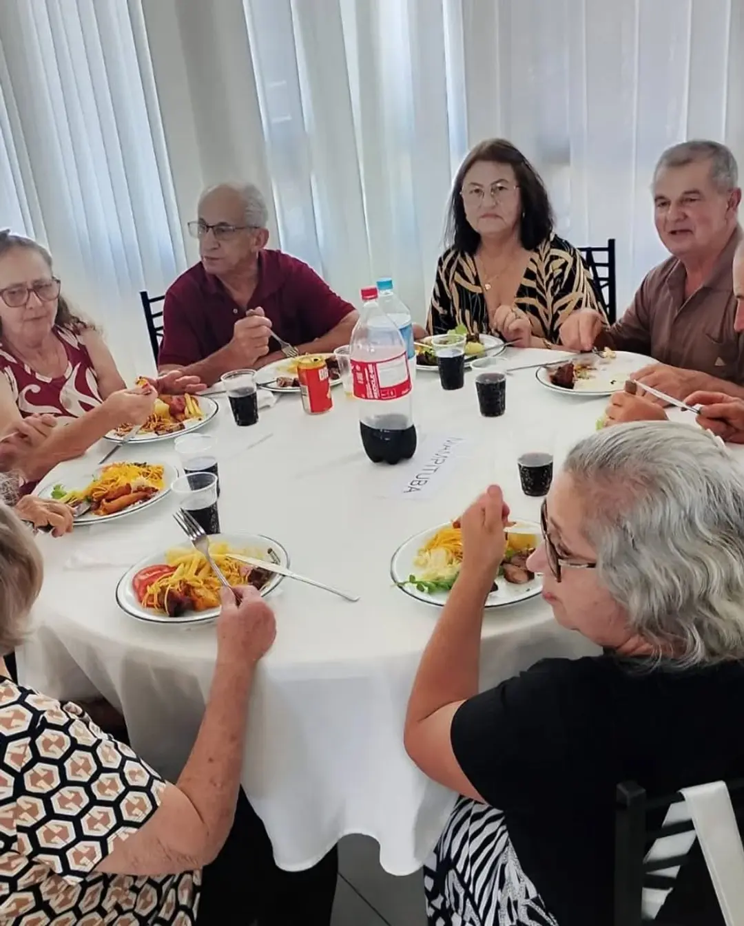 Grupo da Terceira Idade de Mampituba Desfruta de Tarde Agradável na Polvilhana