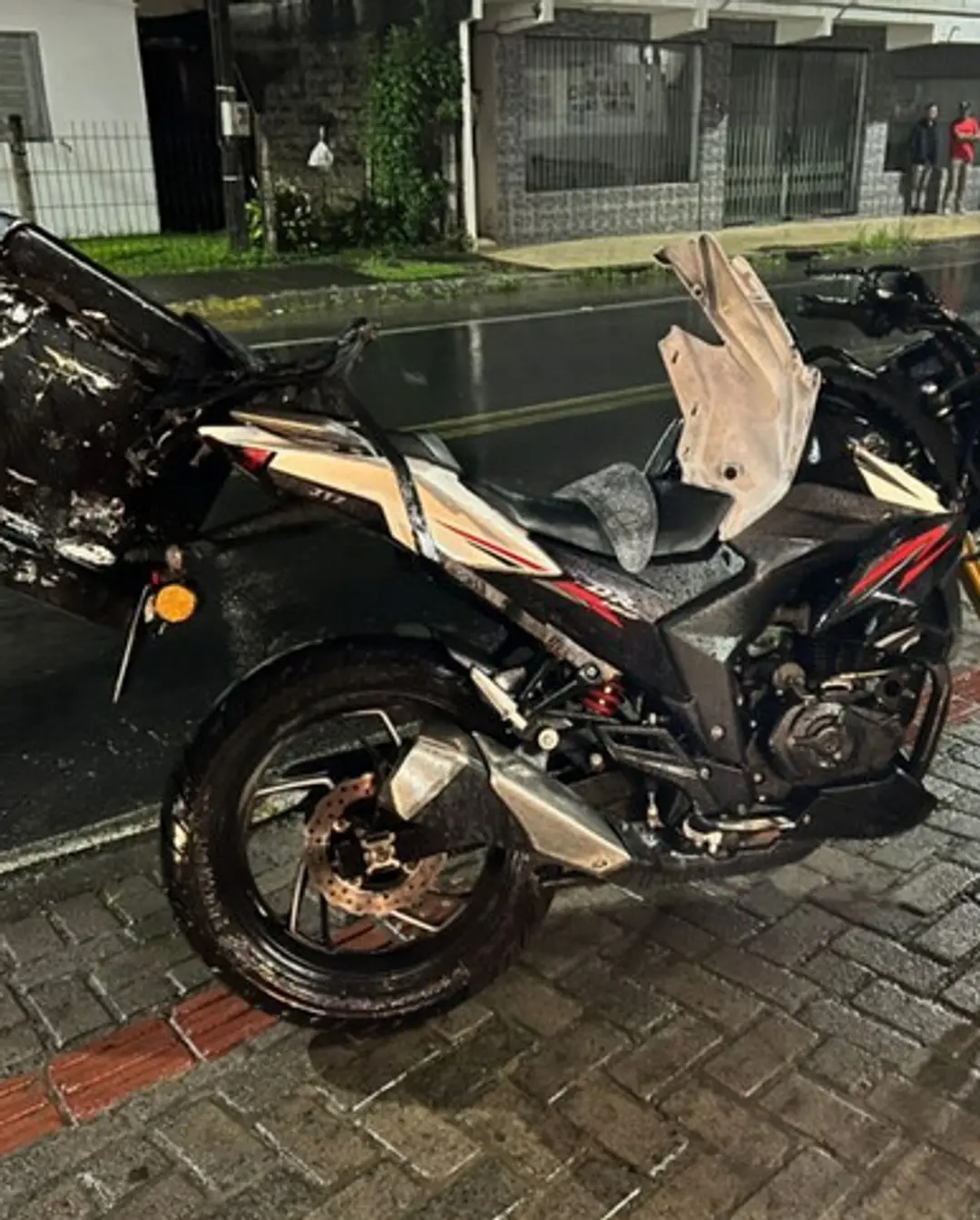 Motoboy de 39 anos morre após mal súbito em Sombrio, SC