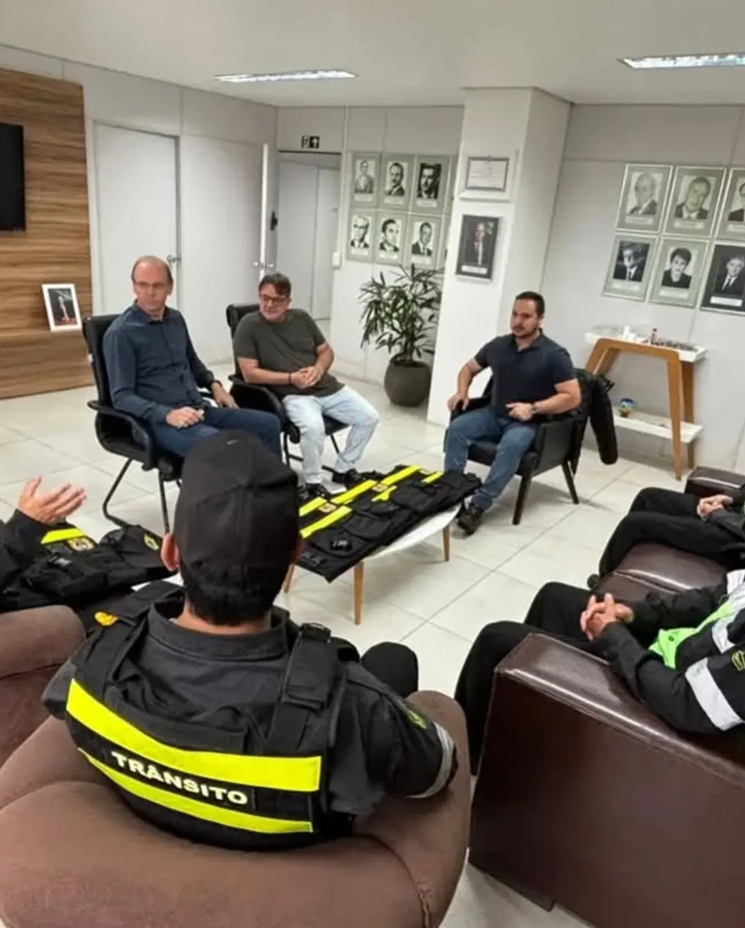 Agentes de Trânsito de Torres Recebem Câmeras Corporais e Coletes à Prova de Balas para Aumentar a Segurança