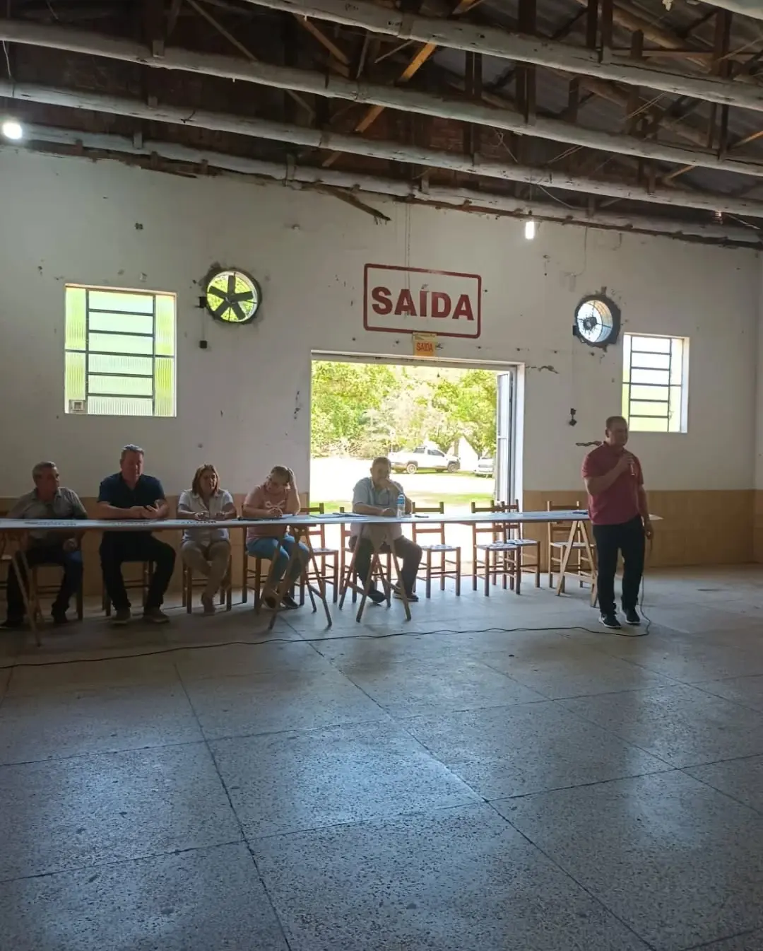 Moradores de Praia Grande e Jacinto Machado cobram conclusão da SC-108 em manifestação