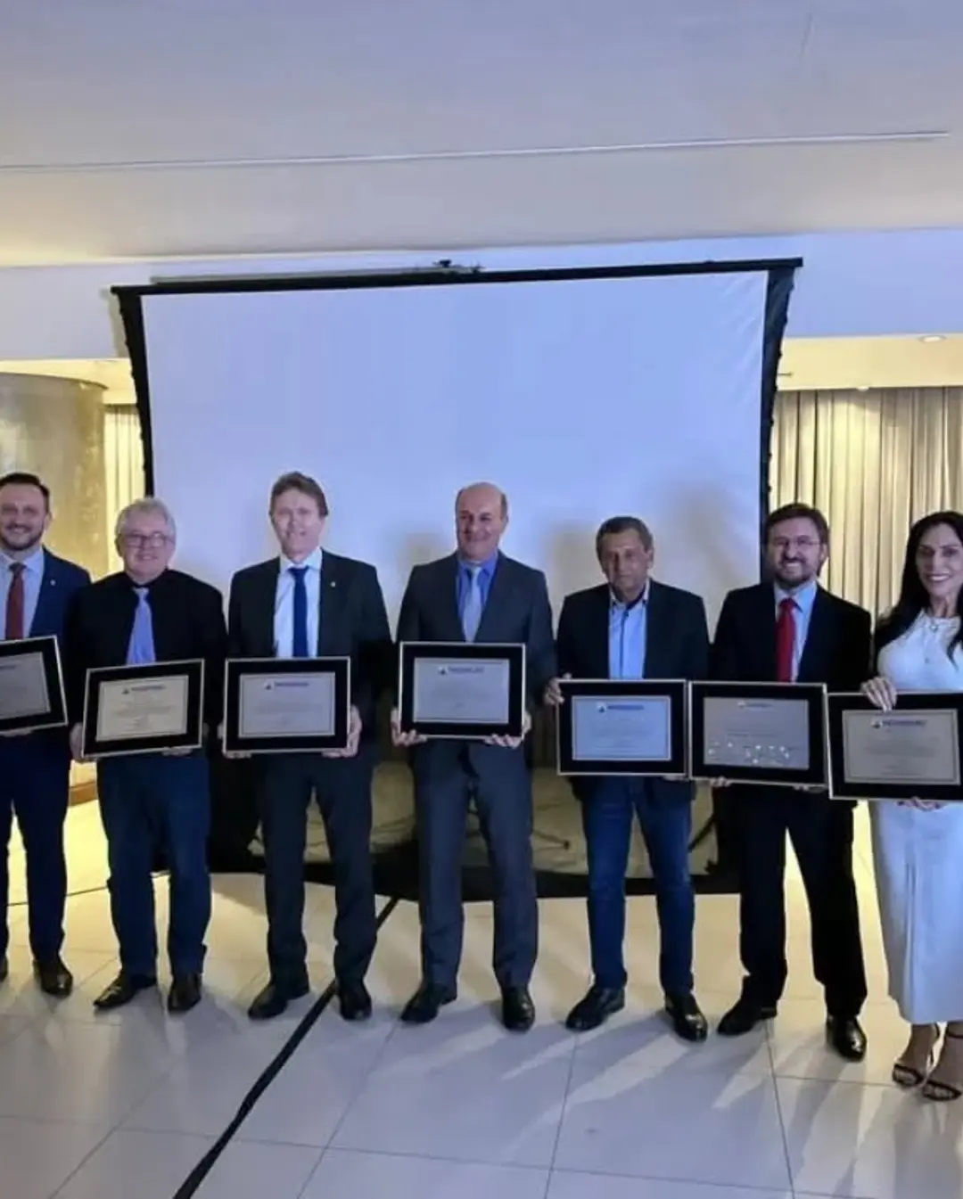 Fecoerusc Realiza Confraternização de Fim de Ano com Presença da CEPRAG e Homenagem ao Cooperativismo