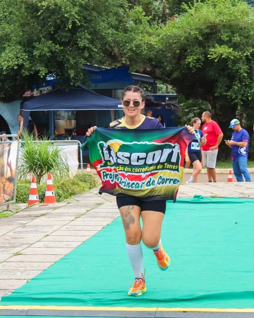 Morrinhos do Sul: Rústica Recanto dos Canyons Atrai Mais de 200 Participantes