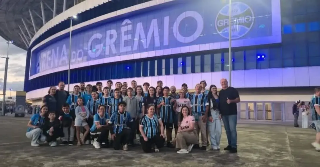 Mampituba Leva Alunos da Rede Municipal para Experiência Educacional na Arena do Grêmio