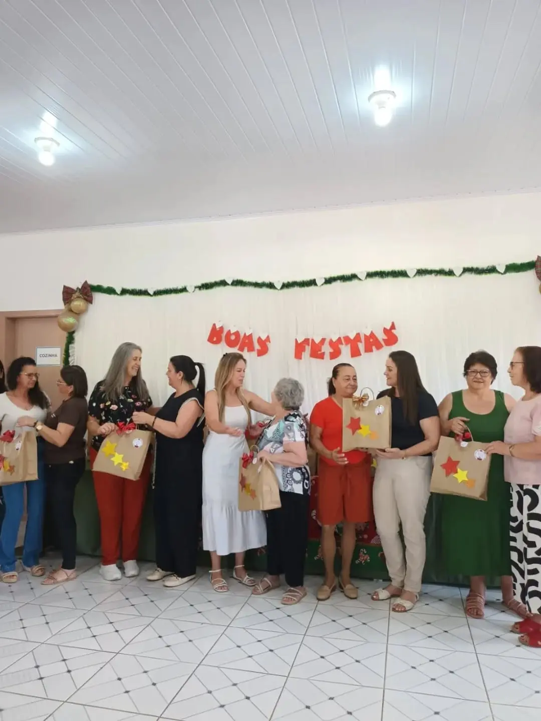 Grupo Esperança de Mampituba Celebra Terceira Idade com Festa e Alegria