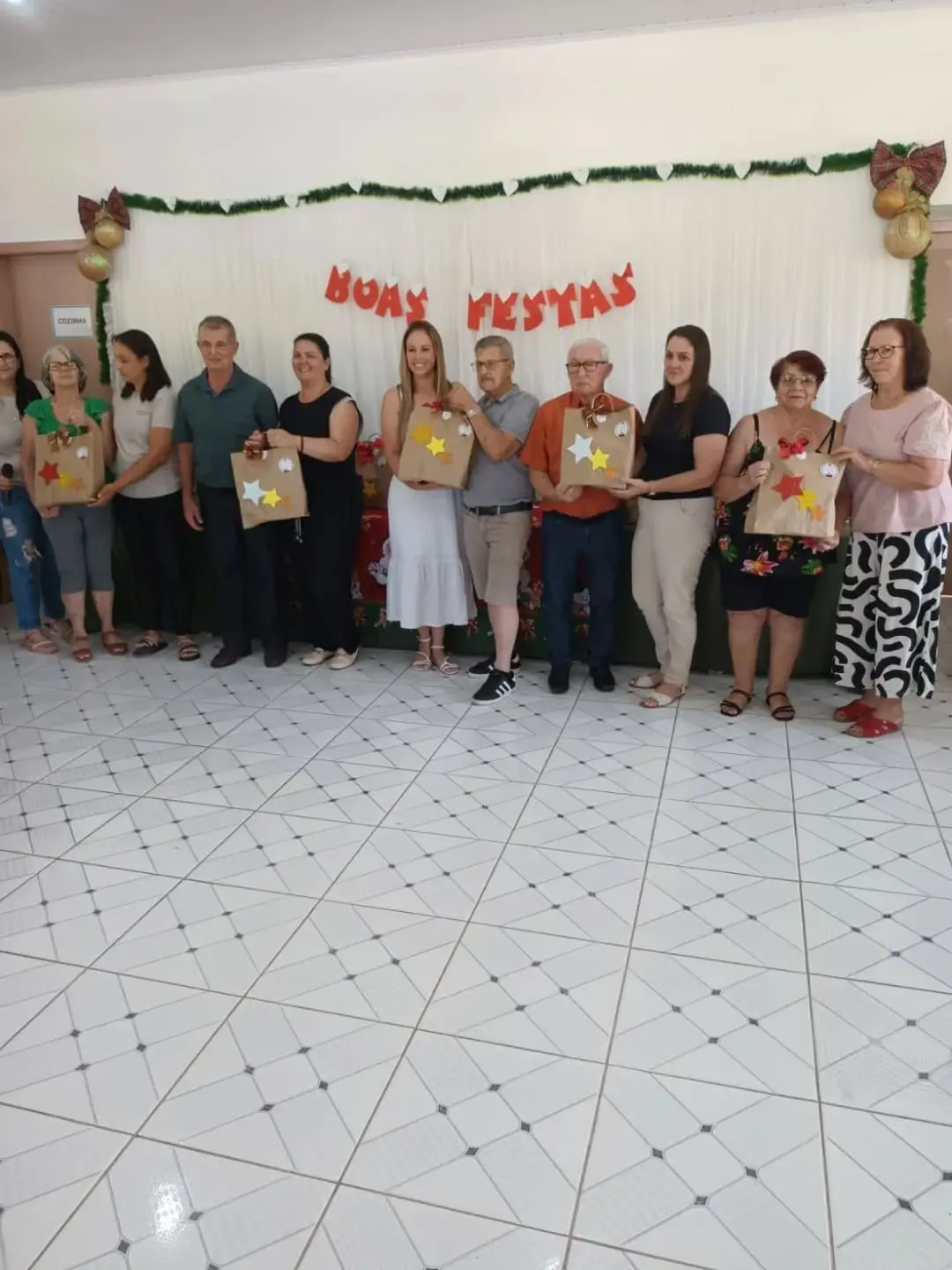 Grupo Esperança de Mampituba Celebra Terceira Idade com Festa e Alegria