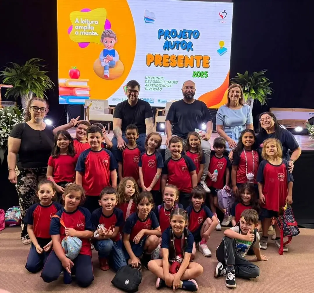 Torres Incentiva a Leitura com o Projeto Autor Presente 2025