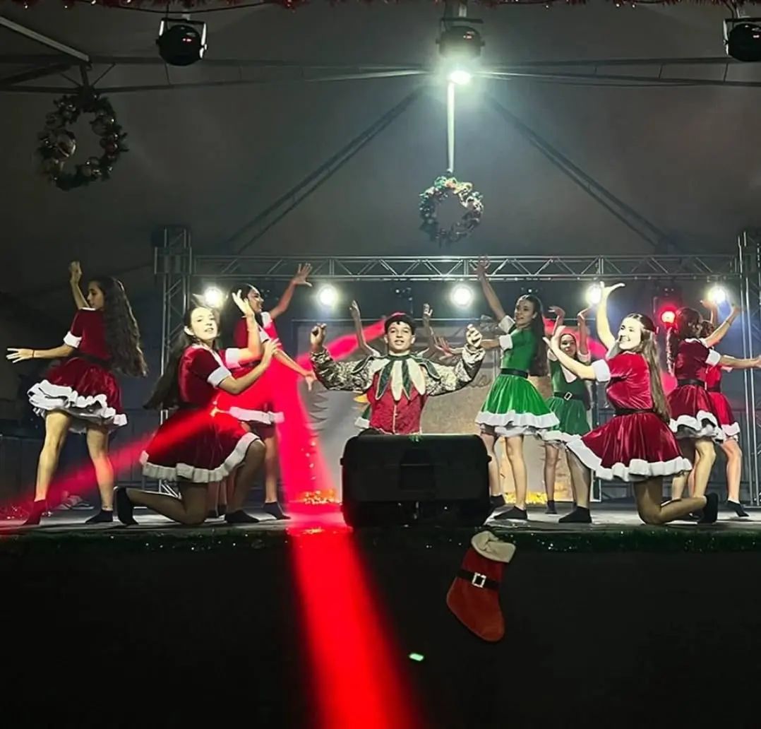 Santa Rosa do Sul se Ilumina para o Natal: Abertura Oficial e Chegada do Papai Noel